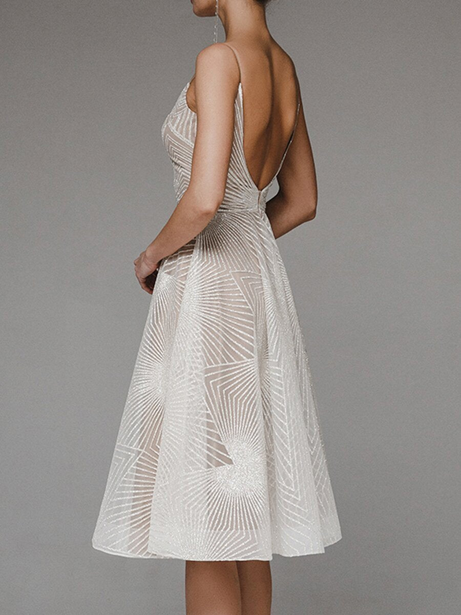 Damen Sommerkleid mit Stickerei und Trägern - Norvielle