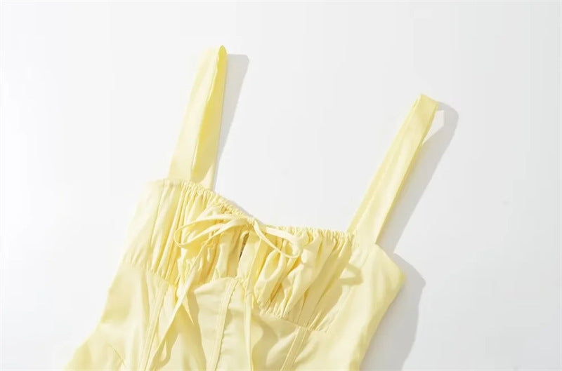 Damen Sommerkleid Schmal Geschnitten Überknie Länges Rückenausschnitt - Norvielle