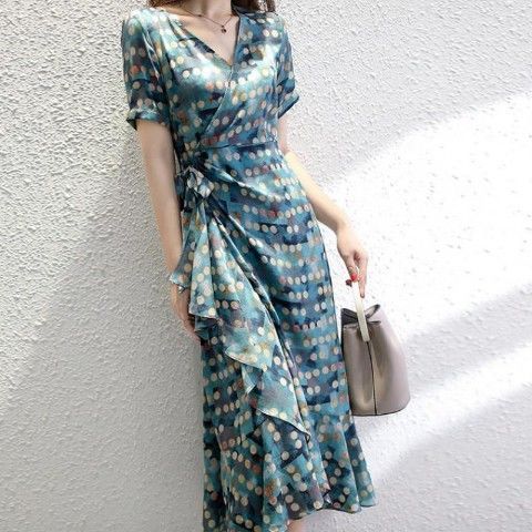 Elarova | Stilvolles Blumenkleid im französischen Design