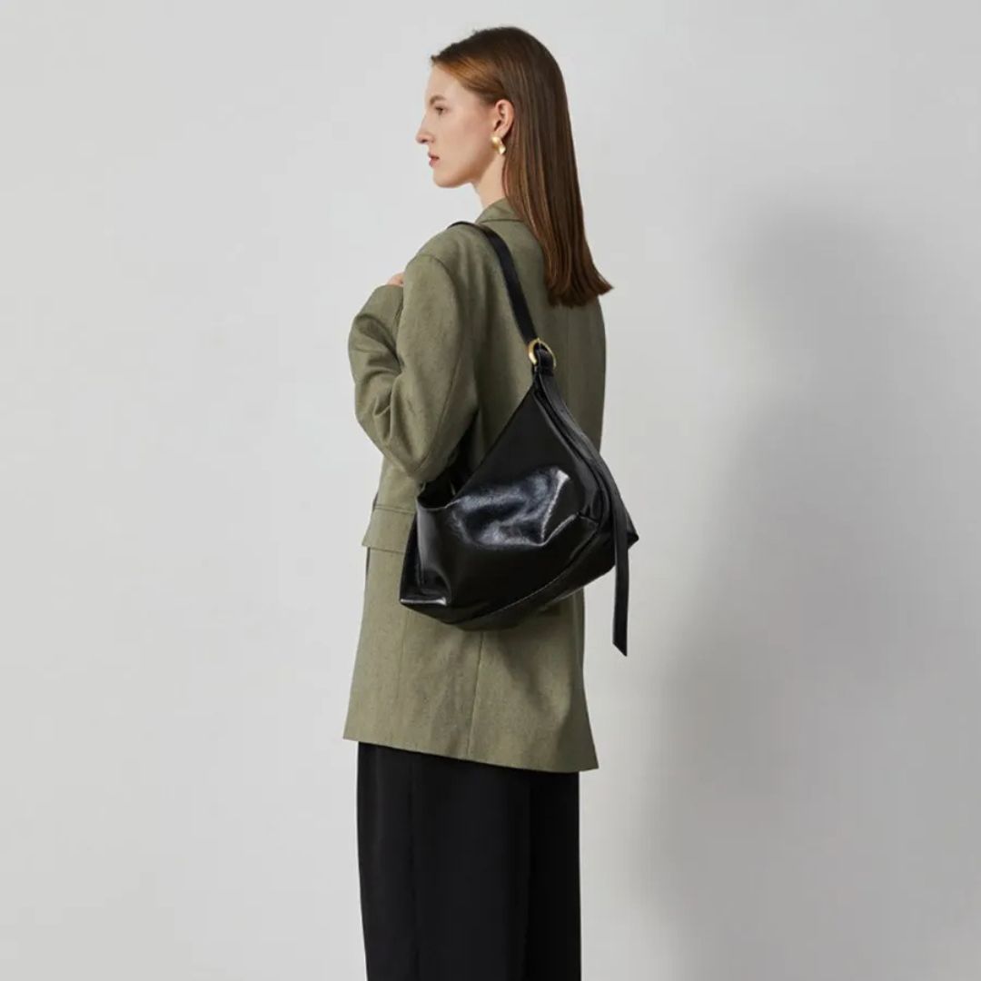 Elarova | Vegane Leder Schultertasche für Damen Stilvolle und nachhaltige Handtasche