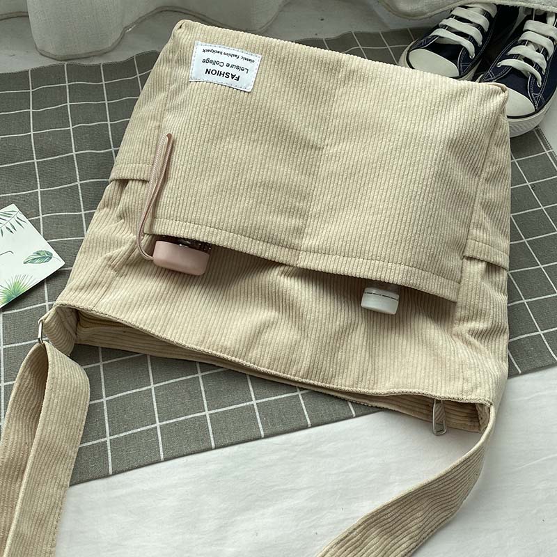 Elarova | Weite Corduroy Schultertasche