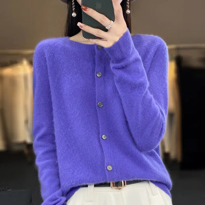 Elarova | elegante Damenstrickjacke für ultimativen Komfort