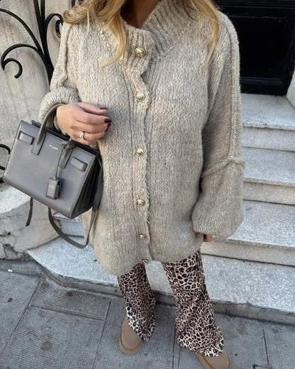 Elarova | gestrickte Damen Strickjacke mit hohem Kragen und weitem Schnitt