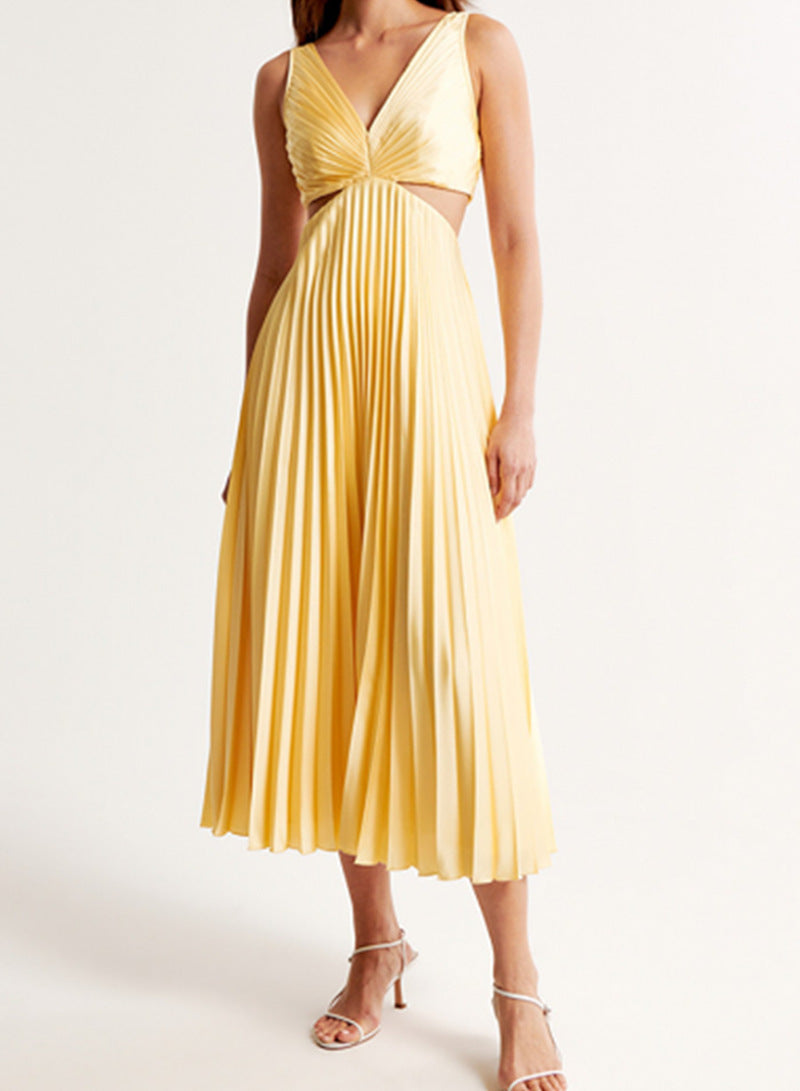 Faltenkleid mit V-Ausschnitt, offenem Rücken und Trägern von Elarova