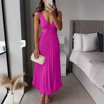 Faltenkleid mit V-Ausschnitt, offenem Rücken und Trägern von Elarova