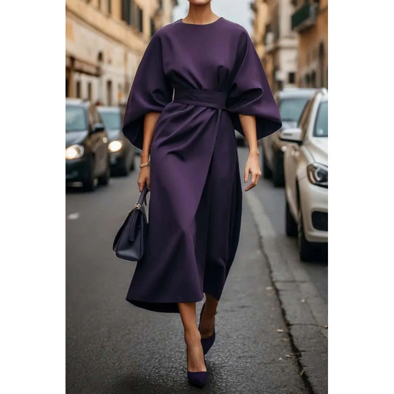 Fledermausärmeliges, lässiges Taillenkleid mit langem Rock von Elarova