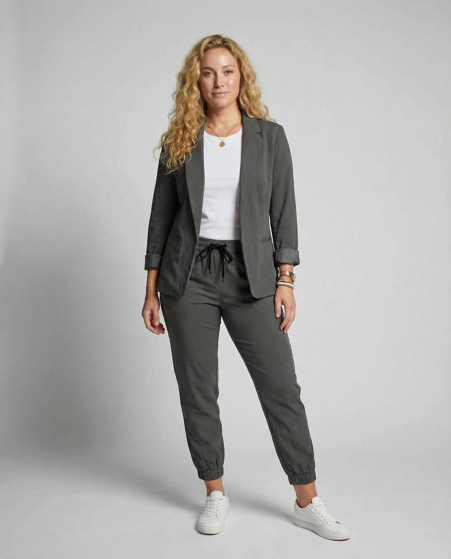 Damen Blazer Jogger Set Elegantes Design - Norvielle