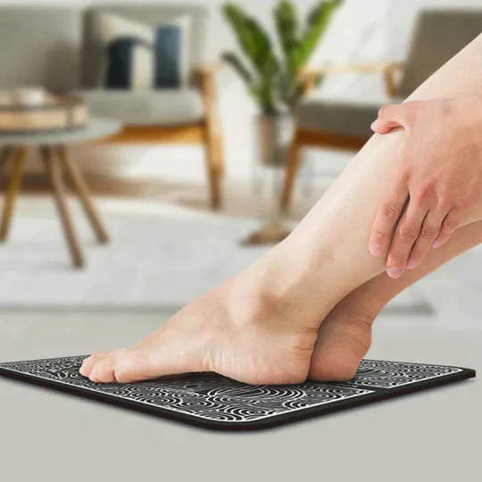 Elektrisches Fußmassagegerät mit Heizfunktion und Ladeoption