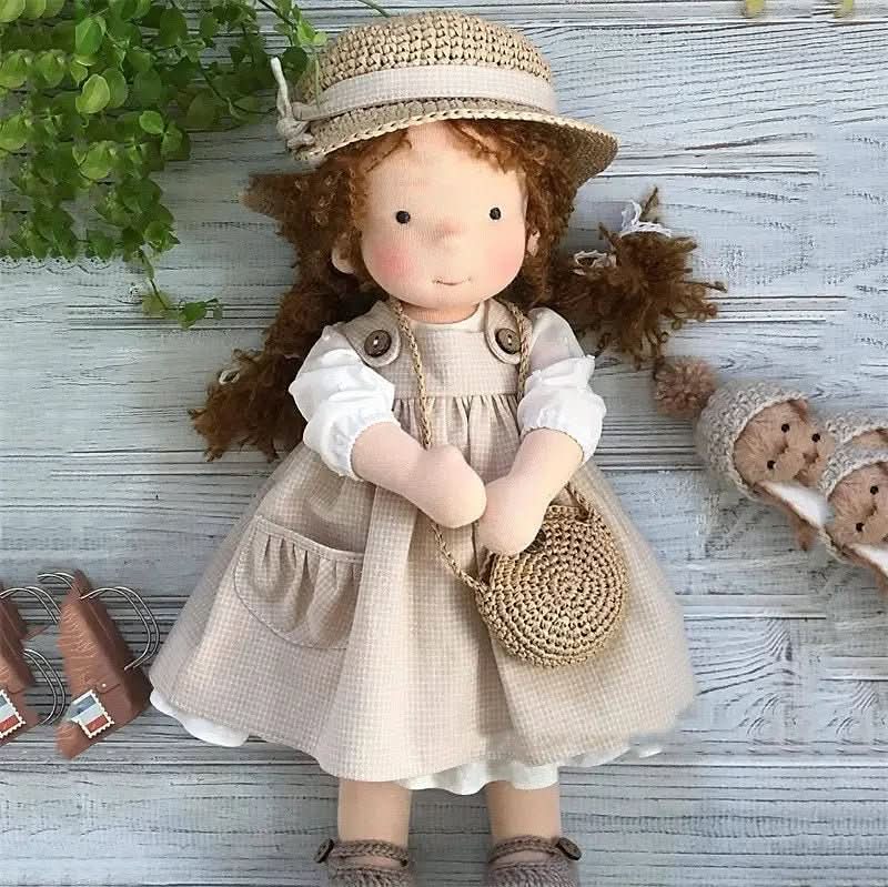 Mirabella Waldorfpuppe Baumwolle Handgemacht Zubehör