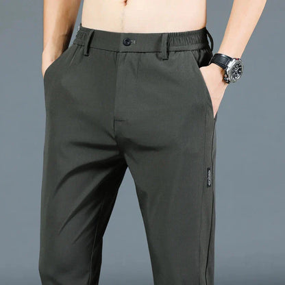 Herrenhosen – elastischer Bund – schmale Passform – Freizeithosen – Stretchhosen-Chaps Herrenmode