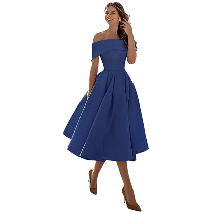 Himmelblaues Satin Off-Shoulder Kleid von Elarova