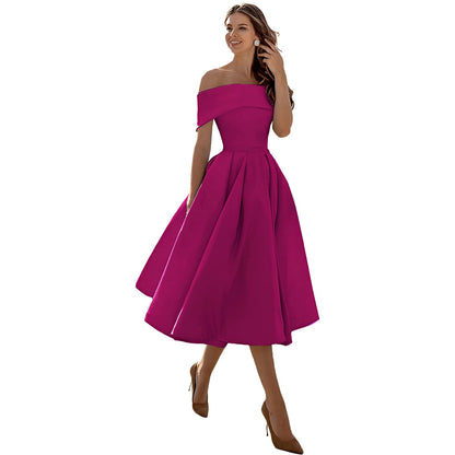 Himmelblaues Satin Off-Shoulder Kleid von Elarova