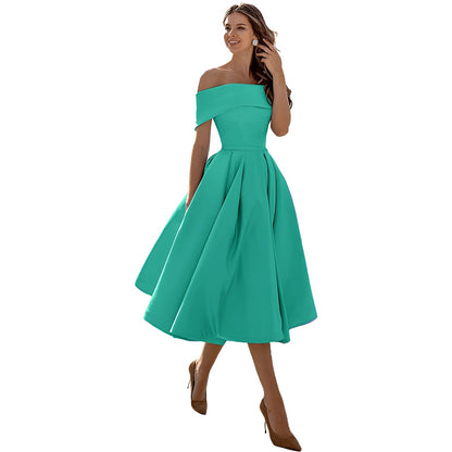 Himmelblaues Satin Off-Shoulder Kleid von Elarova