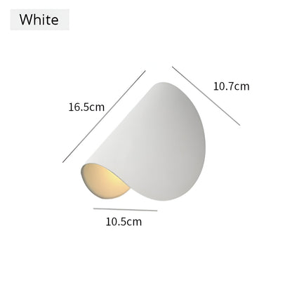 Moderne LED Wandleuchte Twist Design Minimalistisch