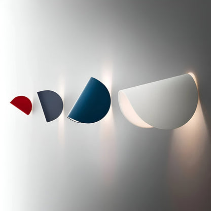 Moderne LED Wandleuchte Twist Design Minimalistisch