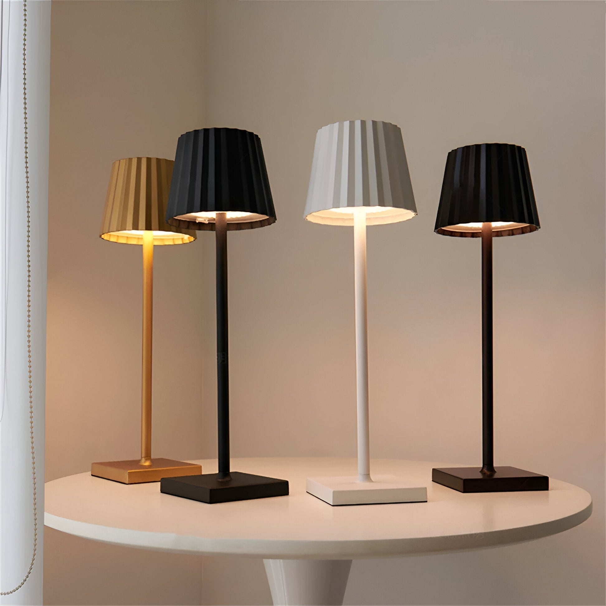 Kabellose LED Tischlampe Aluminium 3 Helligkeitsstufen Akkubetrieb - Norvielle