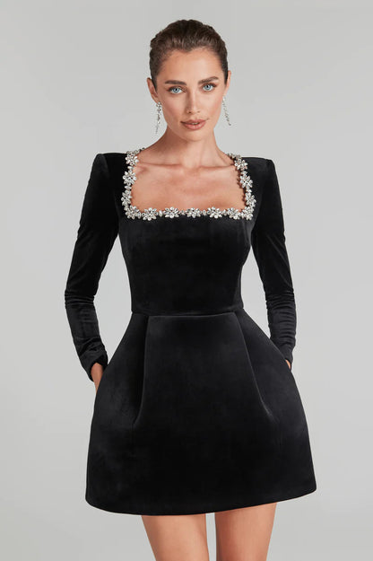 Yassy Damen Velvet-Kleid Elegant Schwarz - Norvielle