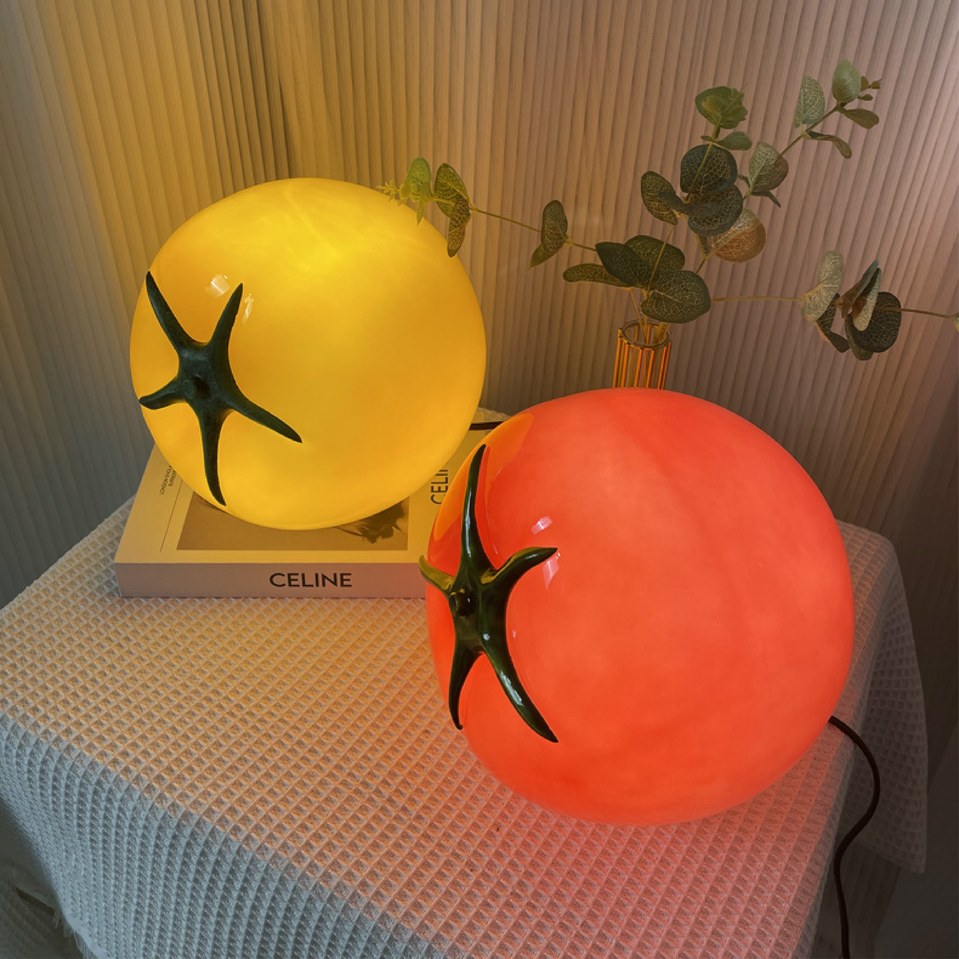 Tomatenform Tischleuchte - Norvielle