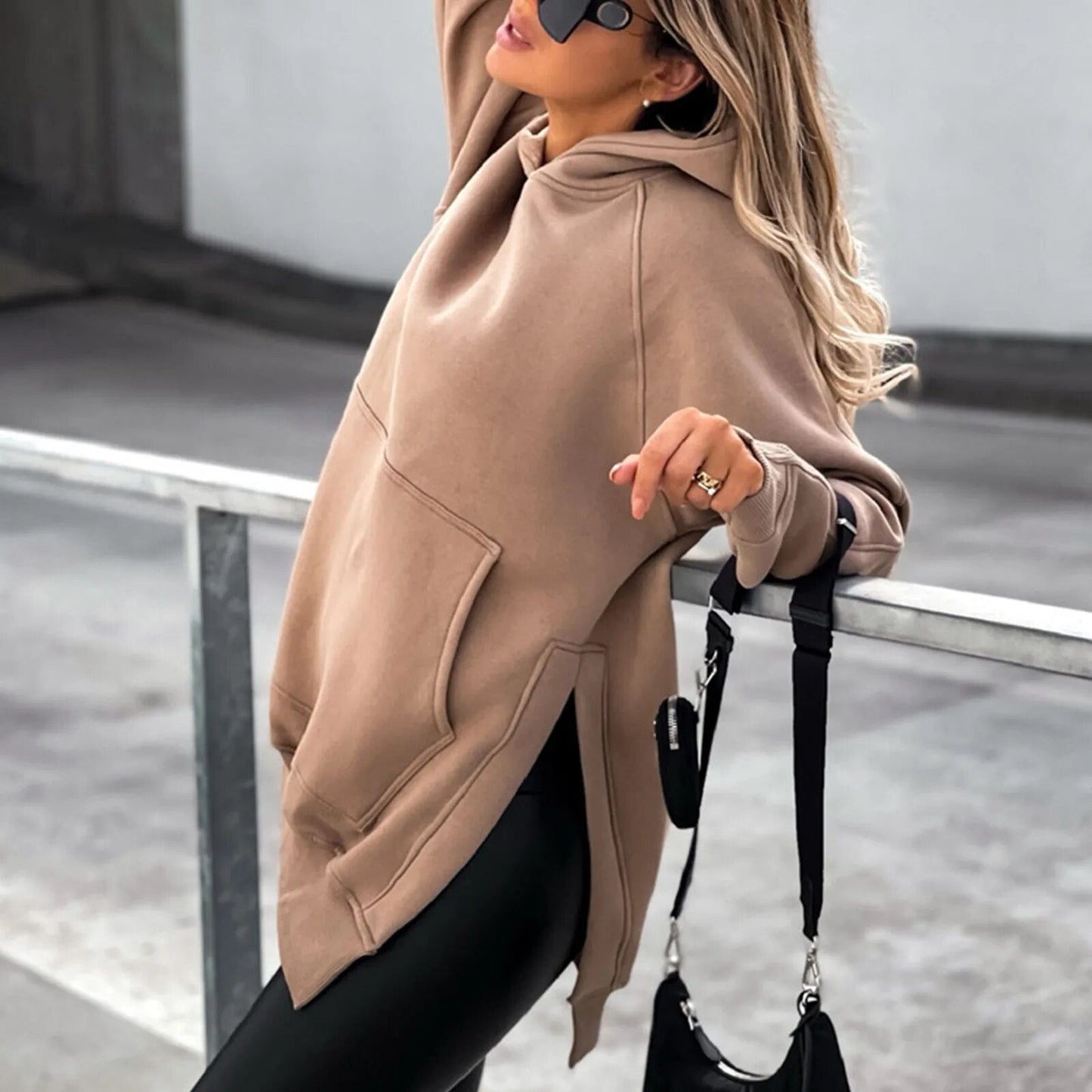 Norvielle Damen Kapuzenjacke mit Schlitz