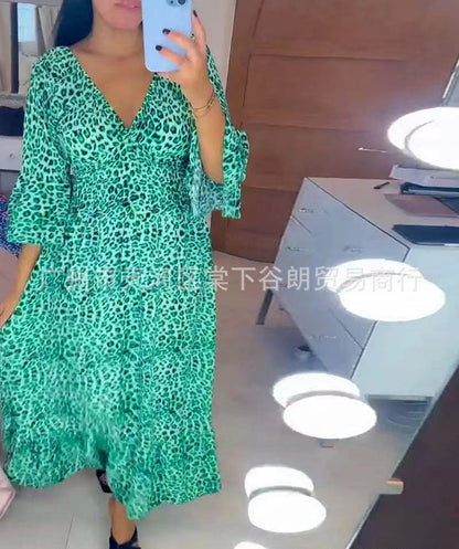 Lockeres Leopardenkleid von Elarova