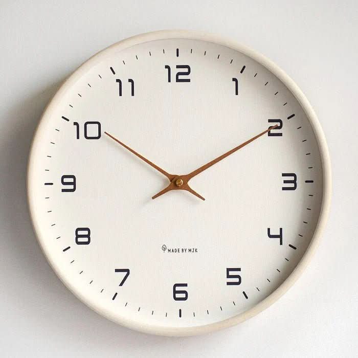 NordicTimber Holz Wanduhr Modern