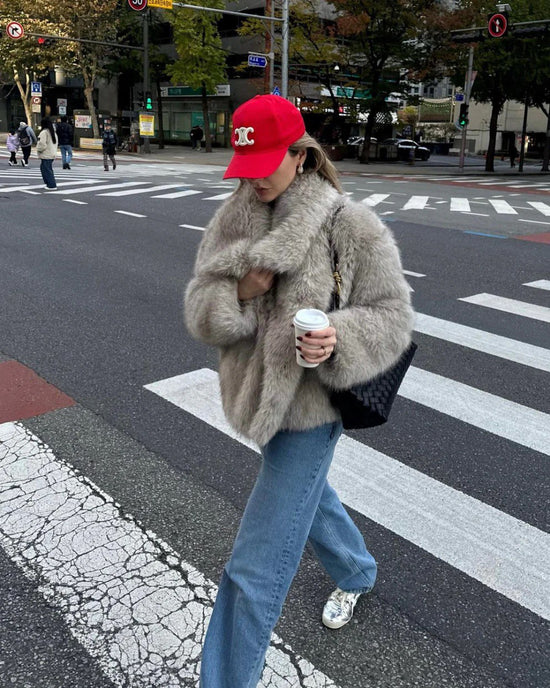 Damen Kurzjacke Mit Betontem Kragen