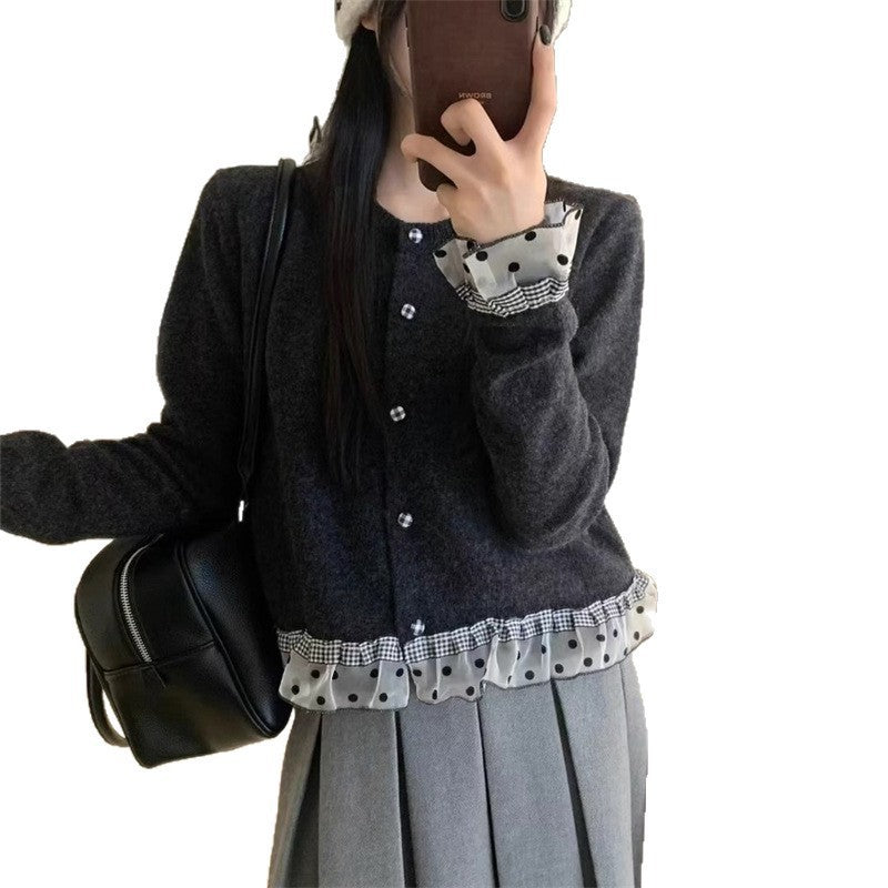 Damen Strickjacke Dekoratives Rüschen- und Knopfdesign