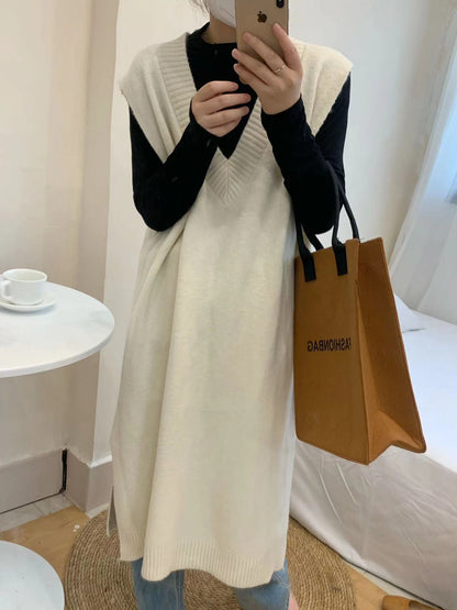 Damen Strickkleid V-Ausschnitt Seitenschlitz Norvielle