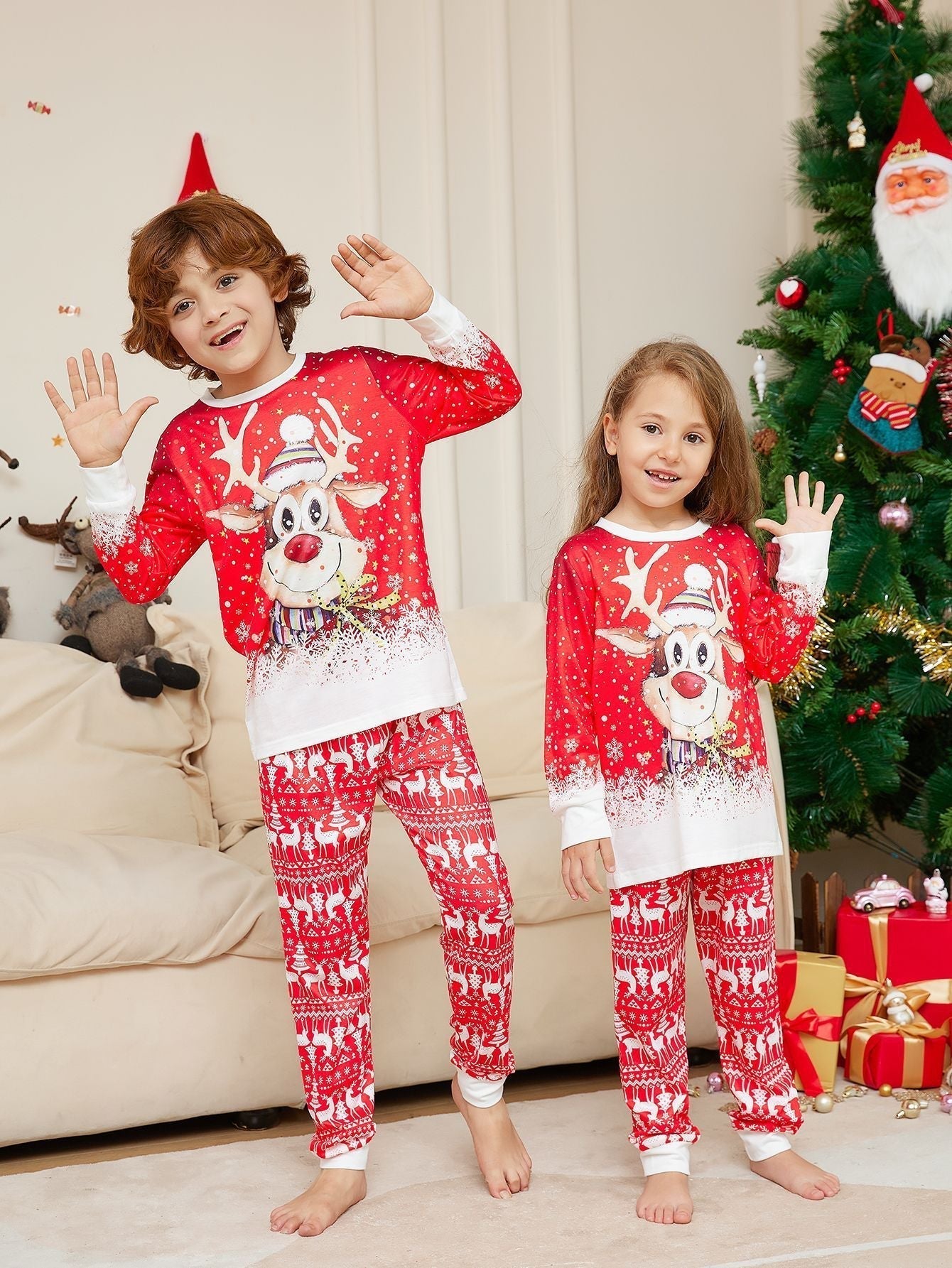 Weihnachtspyjama Set Familie mit Hundepyjama