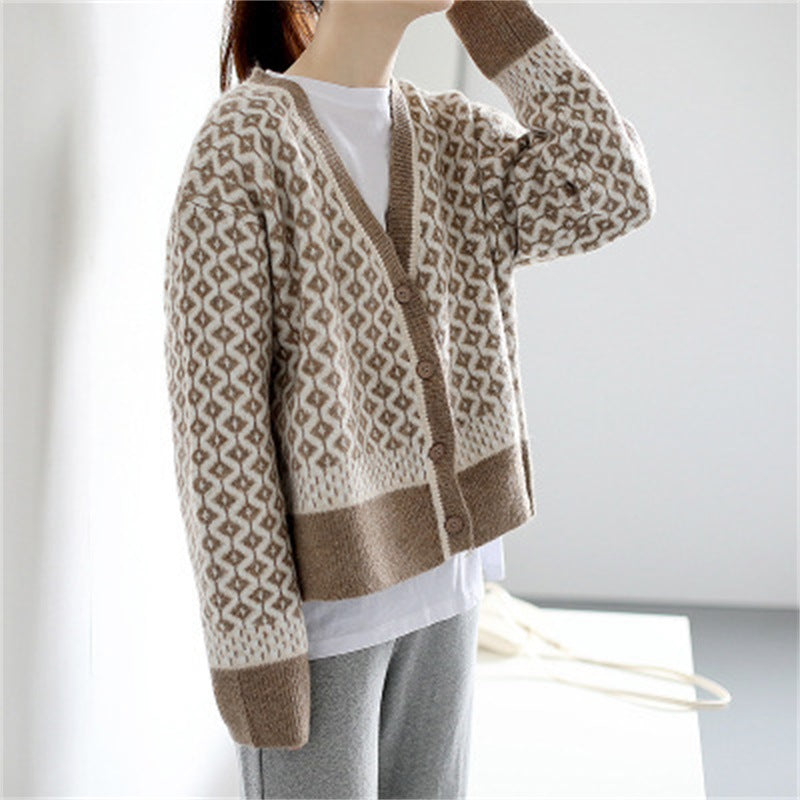 Damen Grobstrickjacke Geometrische Muster Knöpfe Beige
