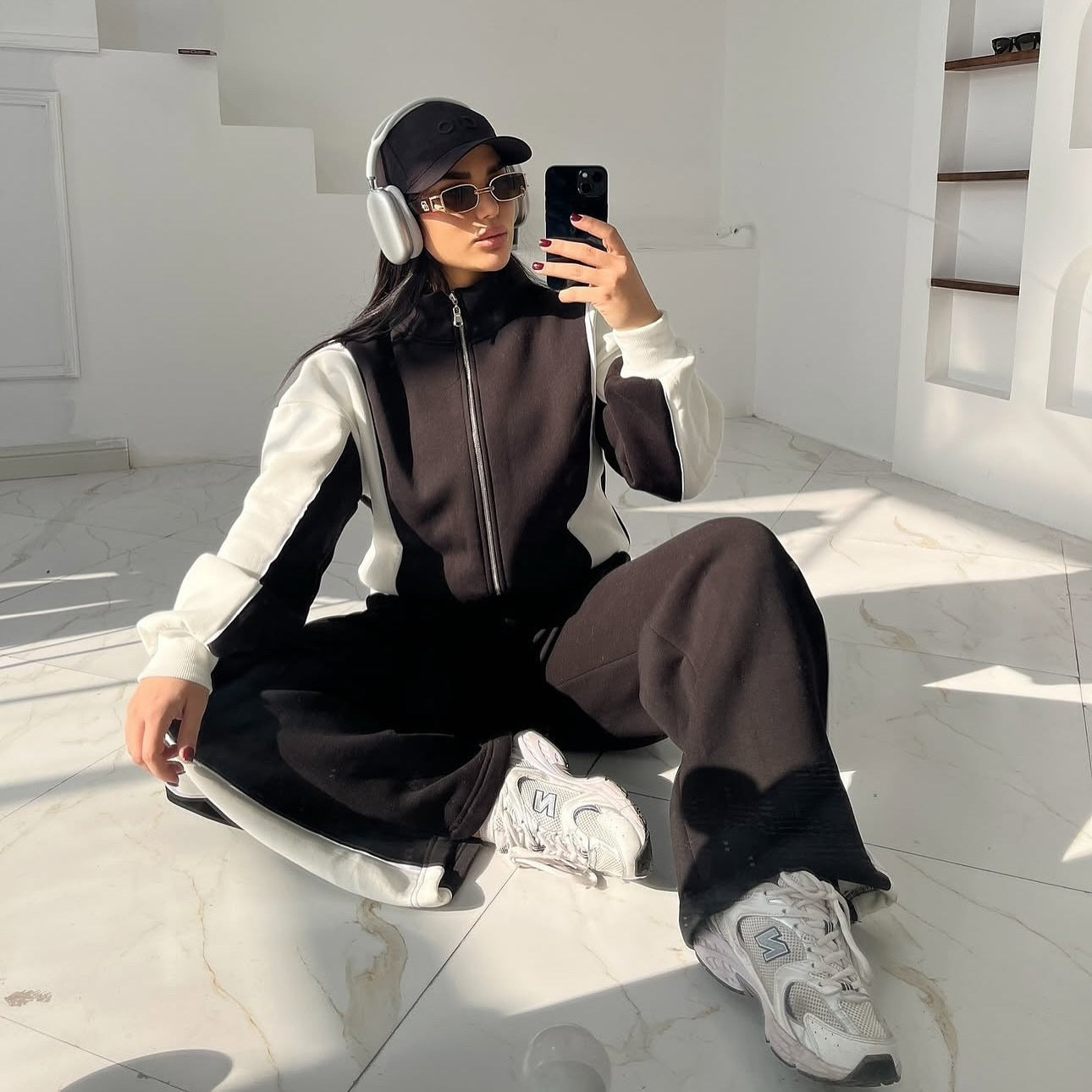 Damen Hoodie Flare Hosen Set Kontrast Einsätze Hoher Kragen
