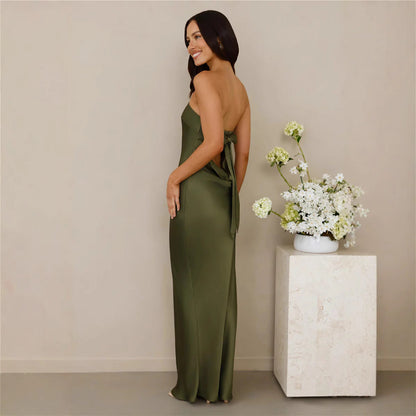 Damen Maxikleid Schulterfrei Satinoptik Norvielle