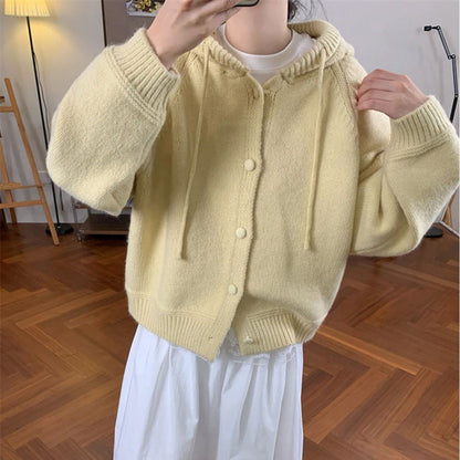 Damen Oversized Cardigan mit Kapuze und Knöpfen Norvielle - Norvielle