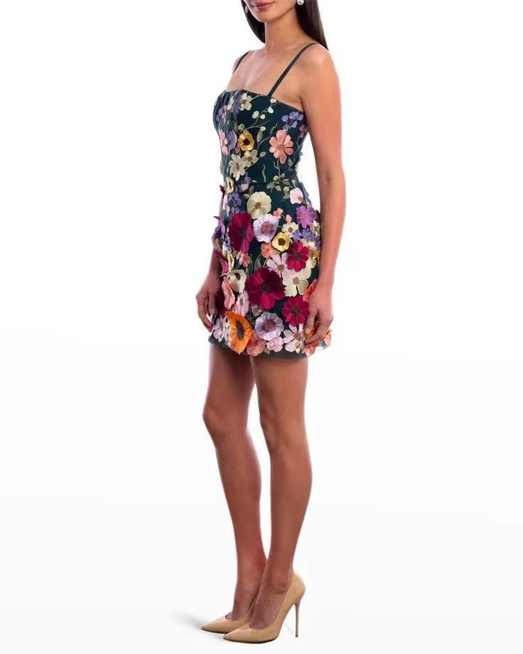 Damen Cocktailkleid mit 3D-Blumen Applikationen Norvielle