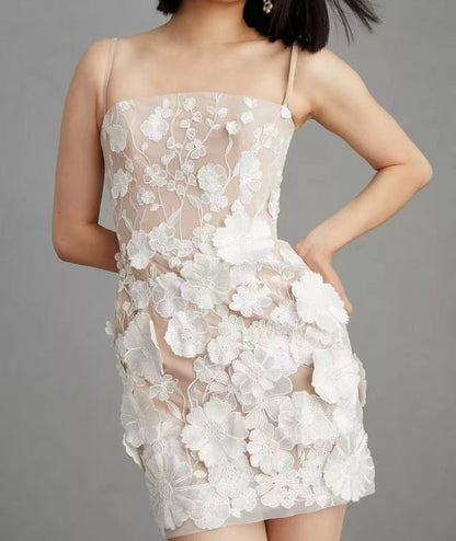 Damen Cocktailkleid mit 3D-Blumen Applikationen Norvielle