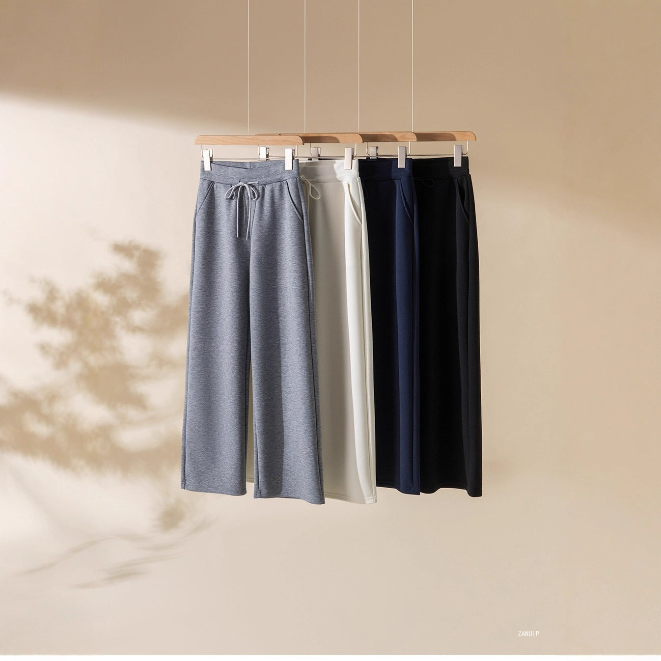 Damen Sporthose Elastischer Bund Verstellbarer Kordelzug Schwarz - Norvielle