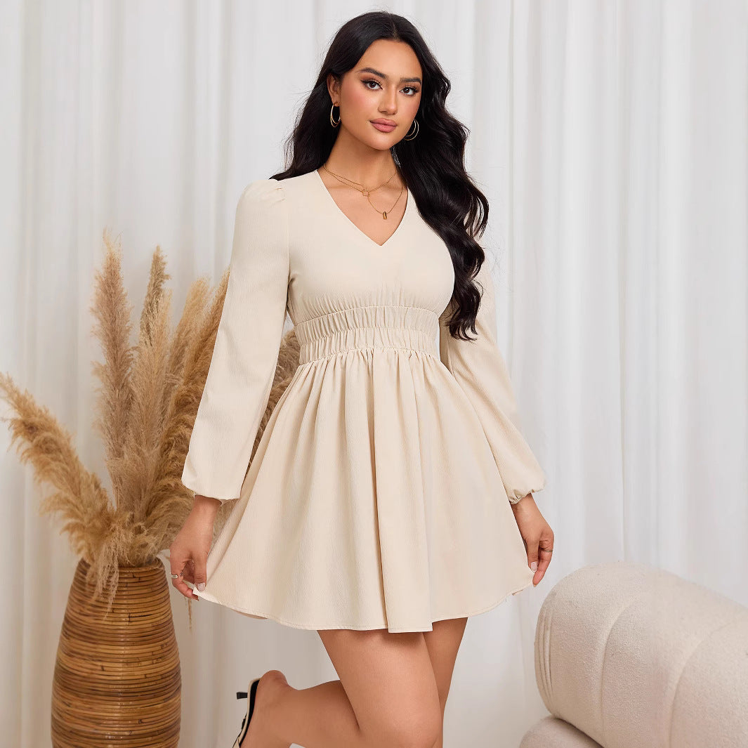 Damen Minimidi-Kleid mit Puffärmeln und Taillierung Norvielle - Norvielle