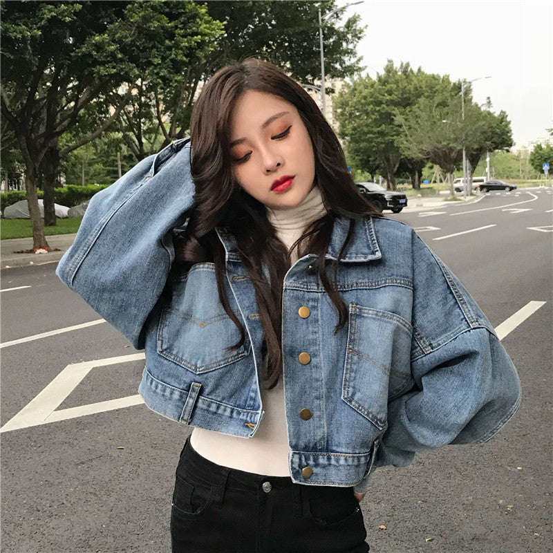 Damen Cropped Denimjacke Oversized Schnitt Blau - Norvielle