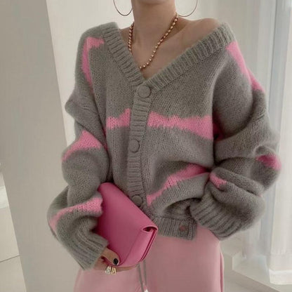 Damen Strickcardigan V-Ausschnitt Auffällige Knöpfe Beige - Norvielle