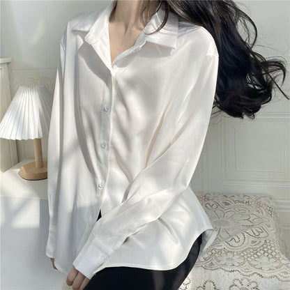 Damen Bluse aus Seide Elegantes Design