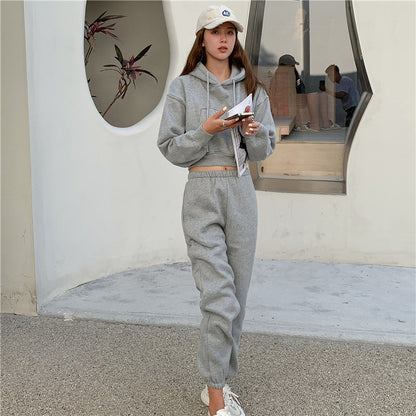 Damen Sportanzug-Set Cropped Hoodie und Jogginghose Norvielle - Norvielle