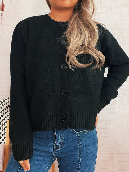 Damen Strickcardigan locker mit Blumenapplikationen und Knöpfen