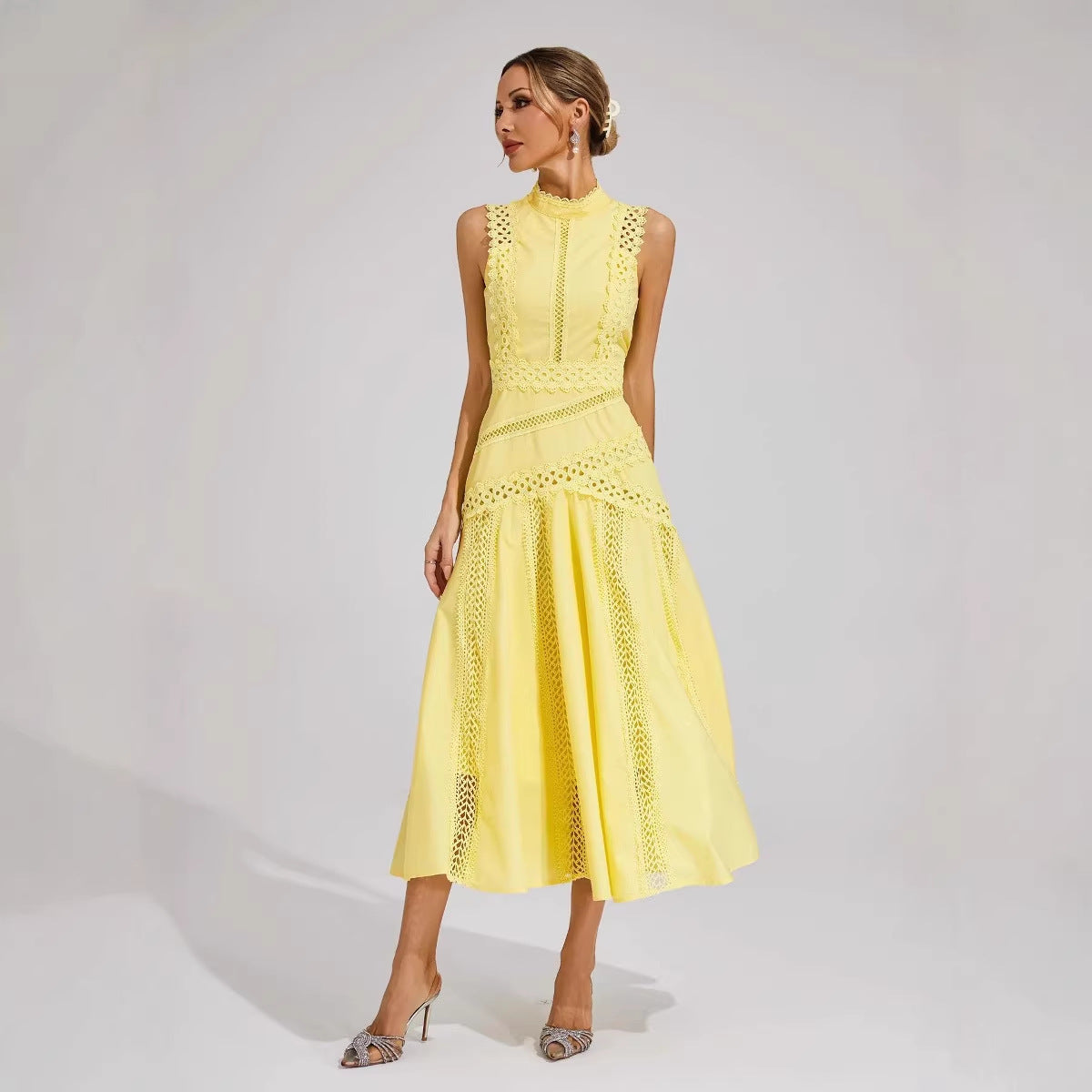 Damen Midi-Kleid Spitzenakzente Norvielle