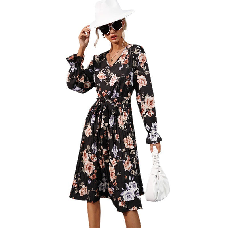 Damen Maxikleid Florales Design Elegante Taillierung Norvielle