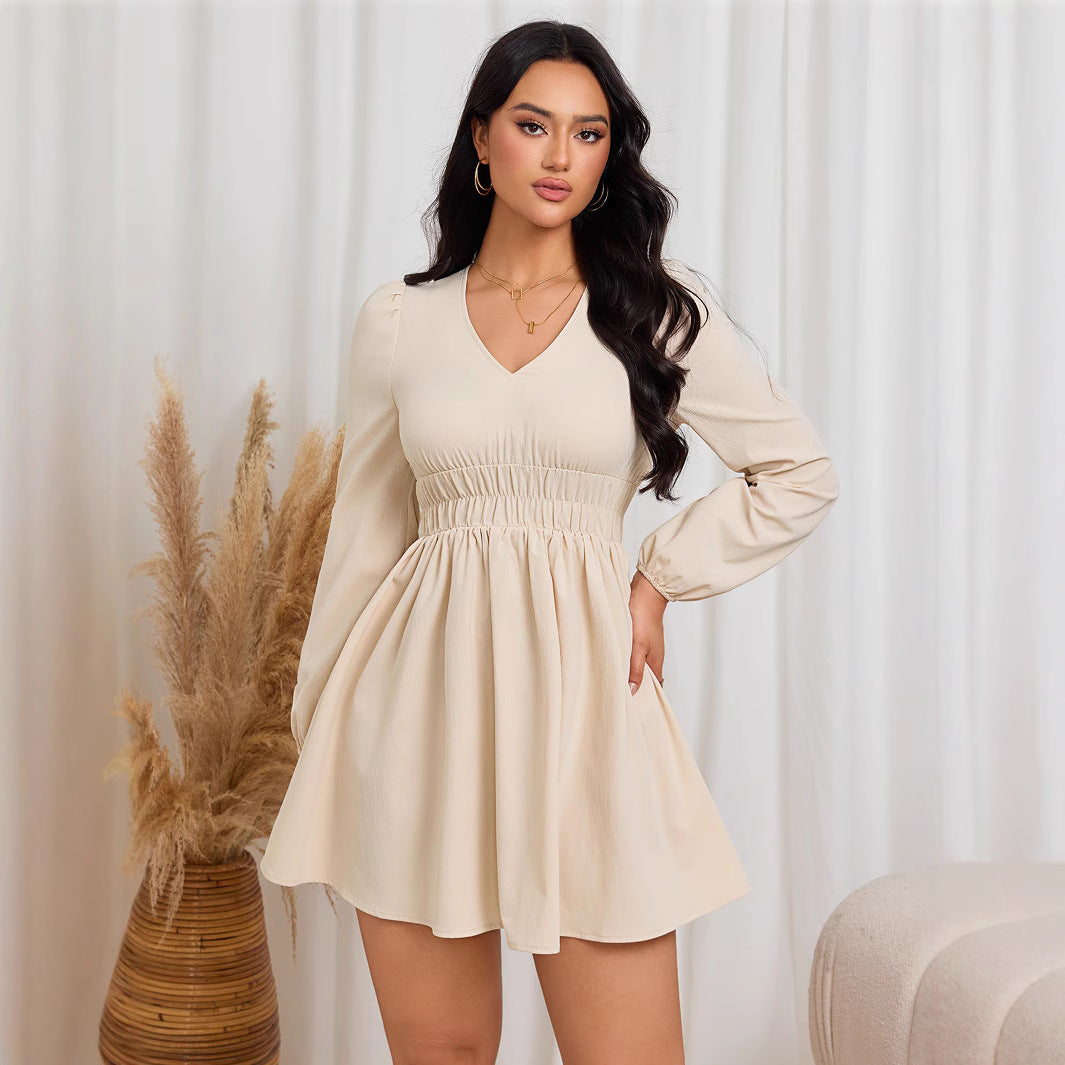 Damen Minimidi-Kleid mit Puffärmeln und Taillierung Norvielle