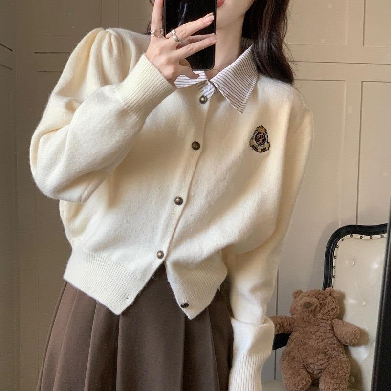 Damen Kaschmirstrickjacke Goldknöpfe Beige