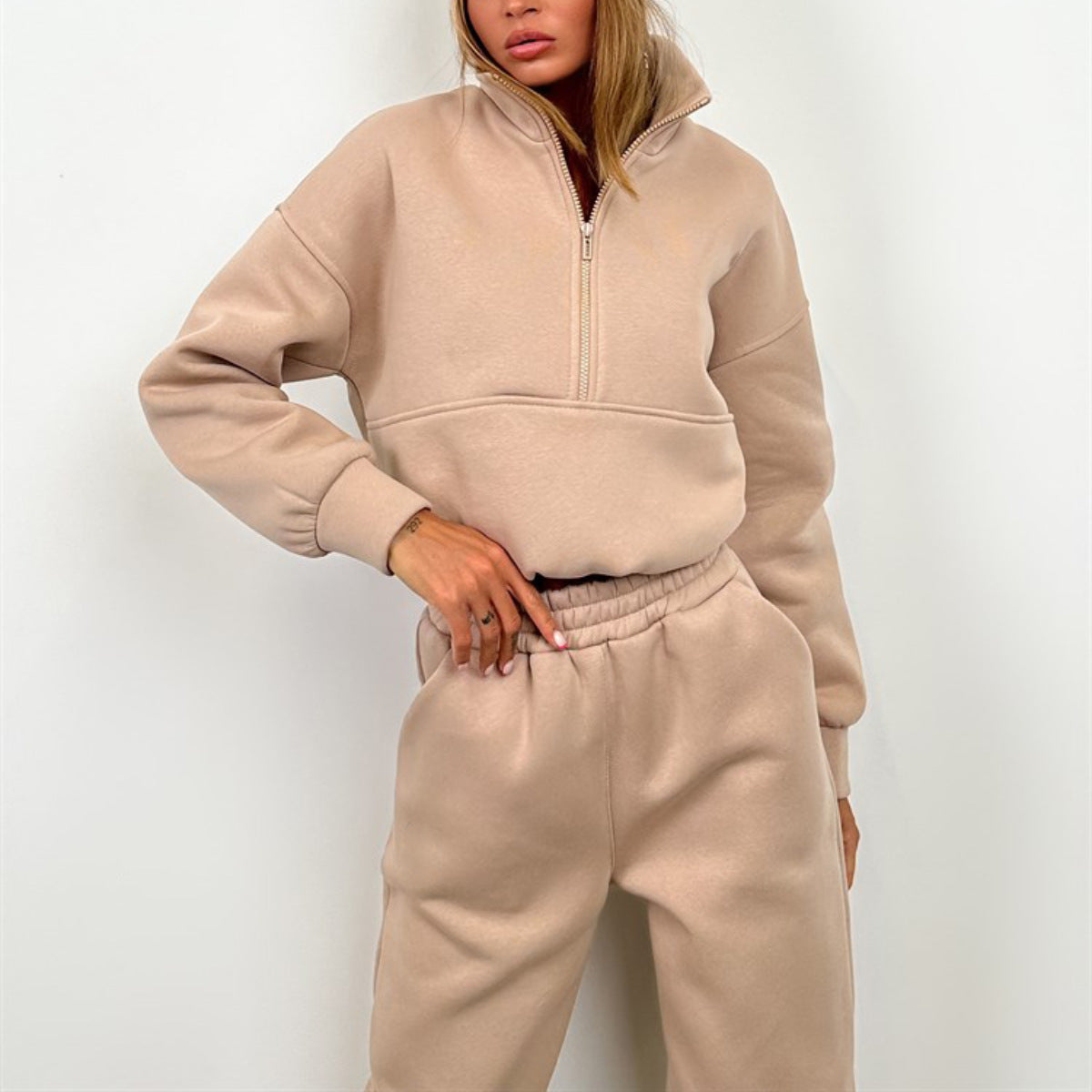 Damen Sportlicher Zip-Hoodie mit Jogginghose - Norvielle