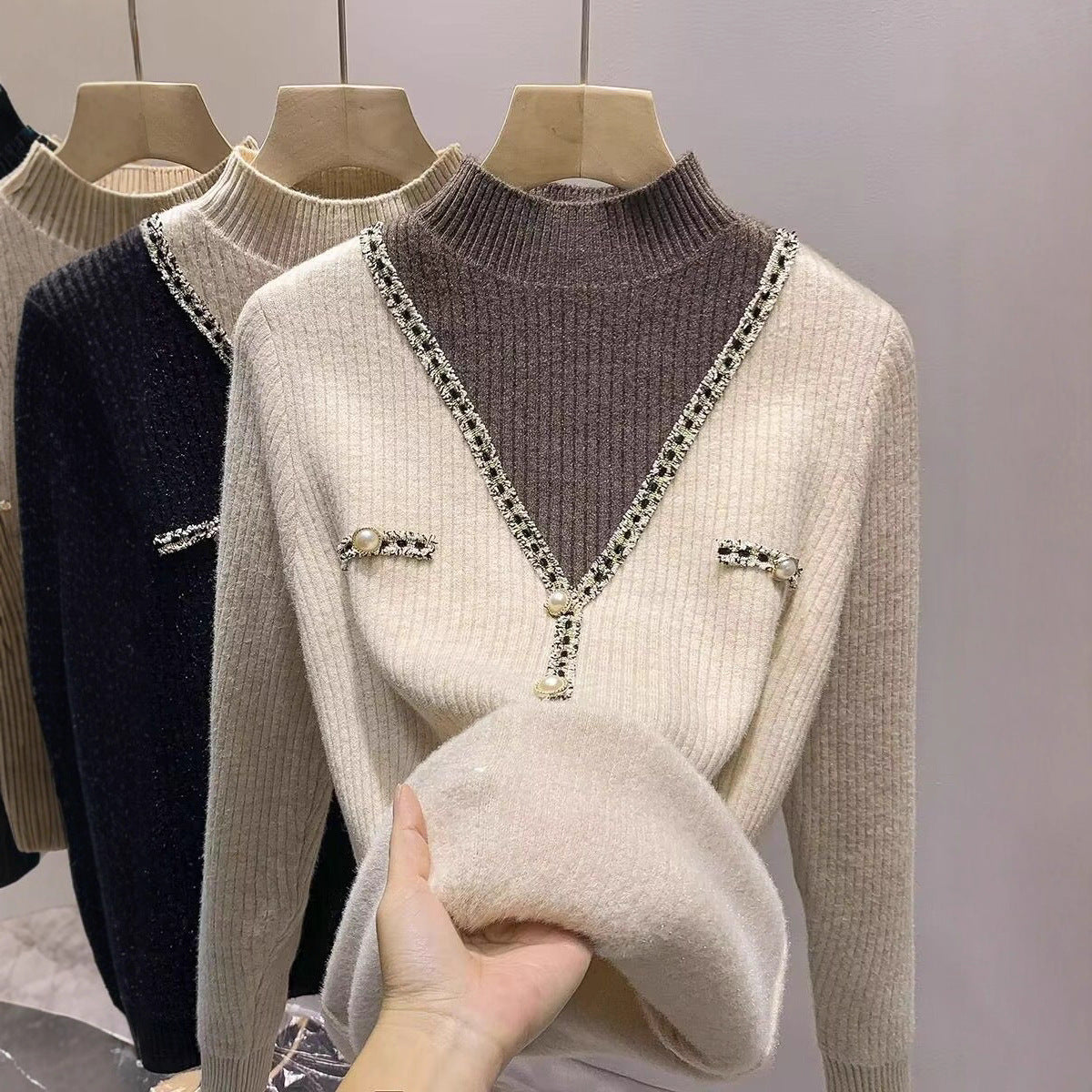 Damen V-Pullover Schimmer-Details Knöpfe Norvielle