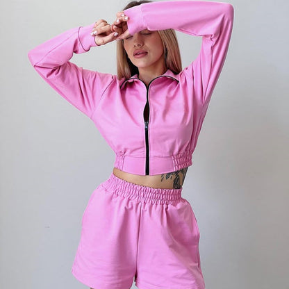 Damen Sportliches Set mit Cropped-Jacke und Shorts Norvielle