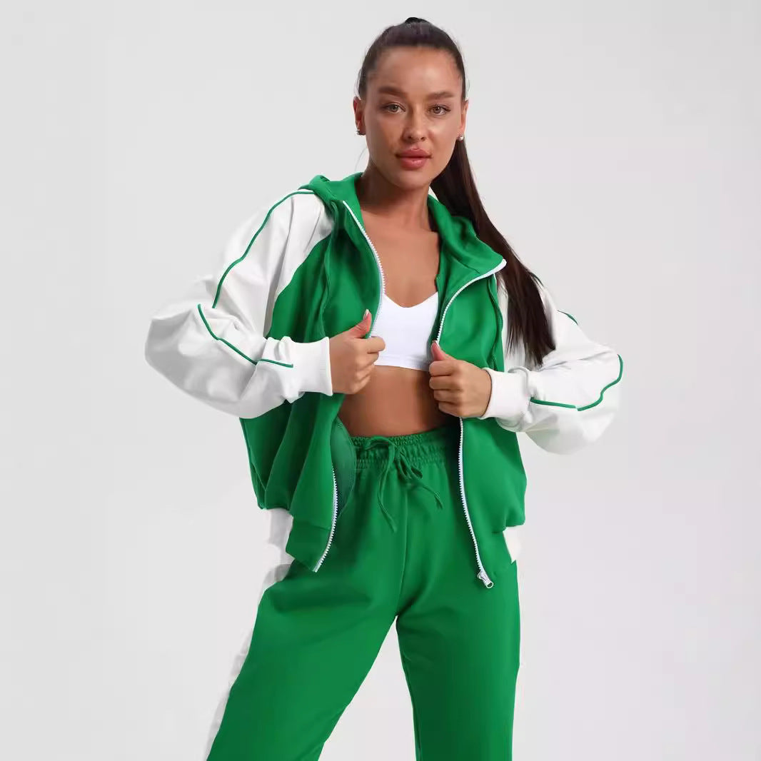 Damen Sportliches Freizeit-Set mit Kontrasten und Taschen